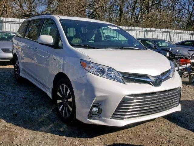 7 seater cars rental
